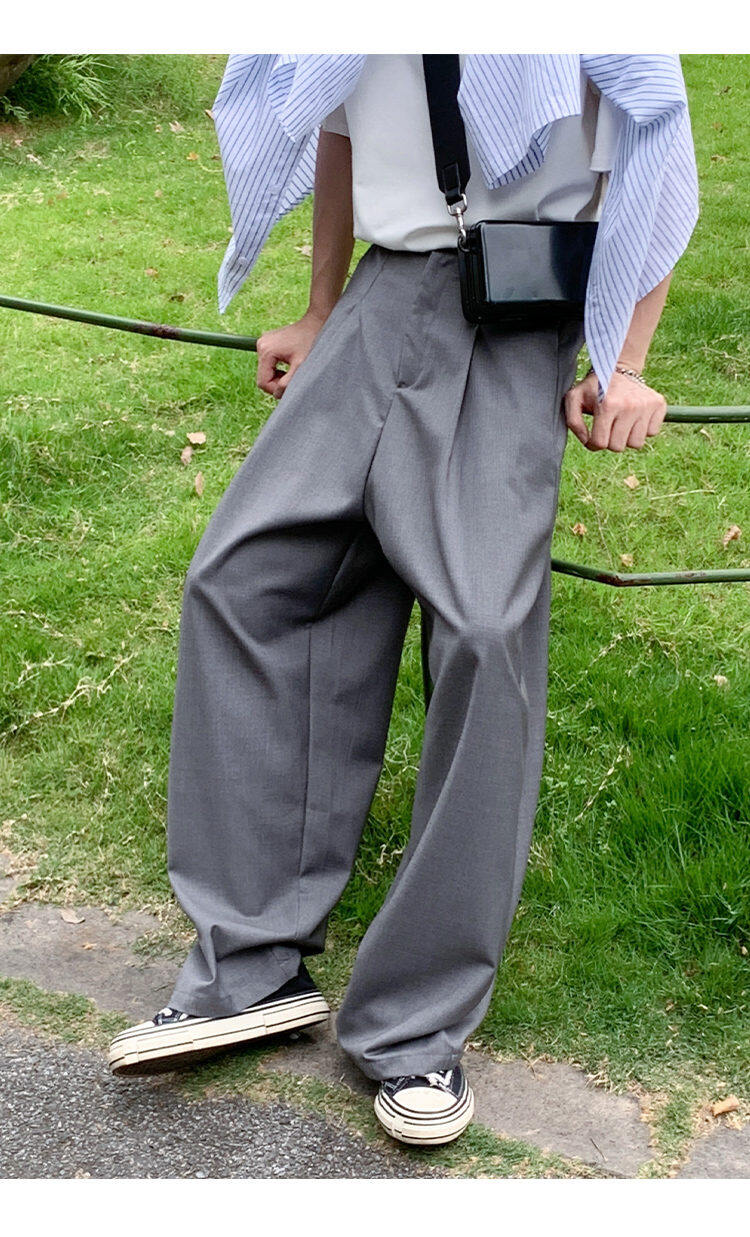 Wide Tuck Slacks