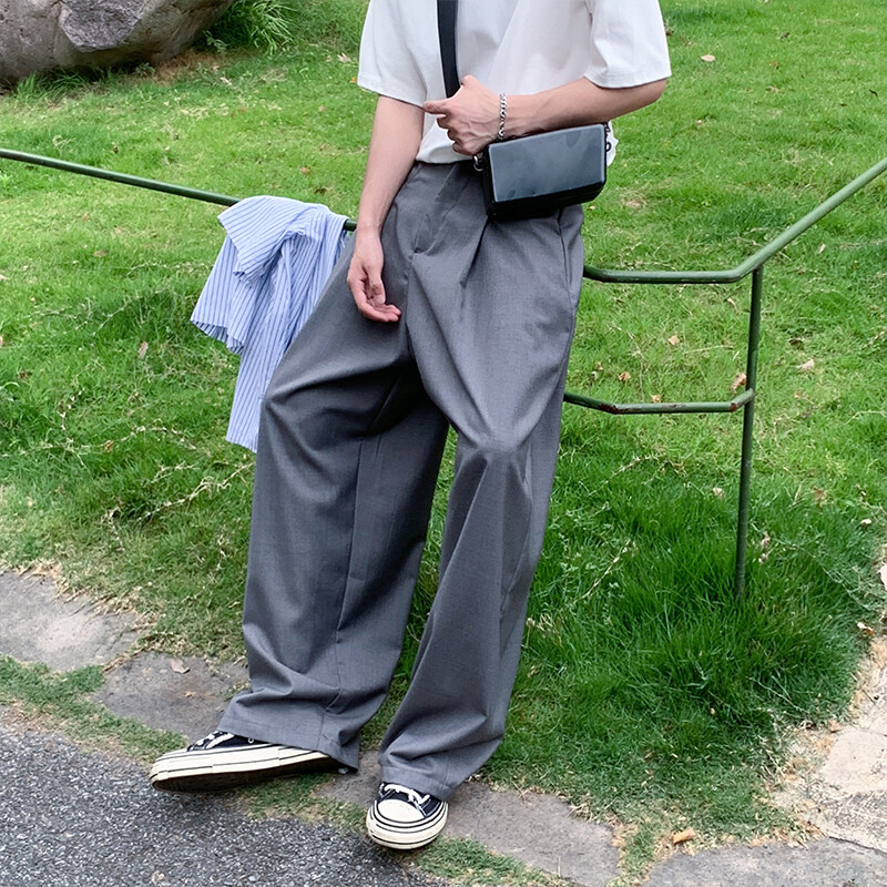 Wide Tuck Slacks