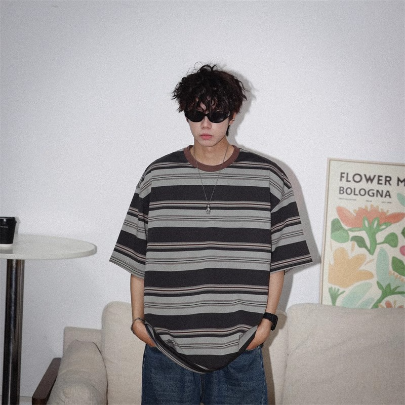 Retro Border Oversized Tee