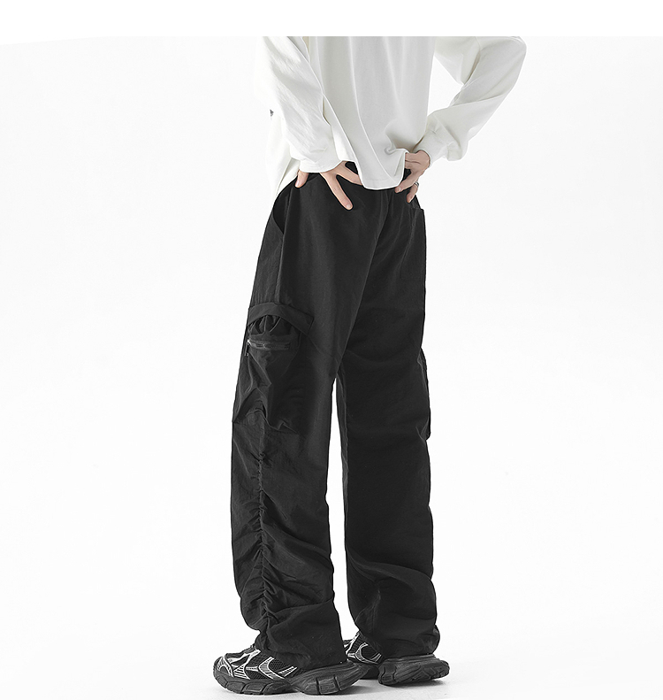 Loose Fit Tech Fabric Cargo Pants