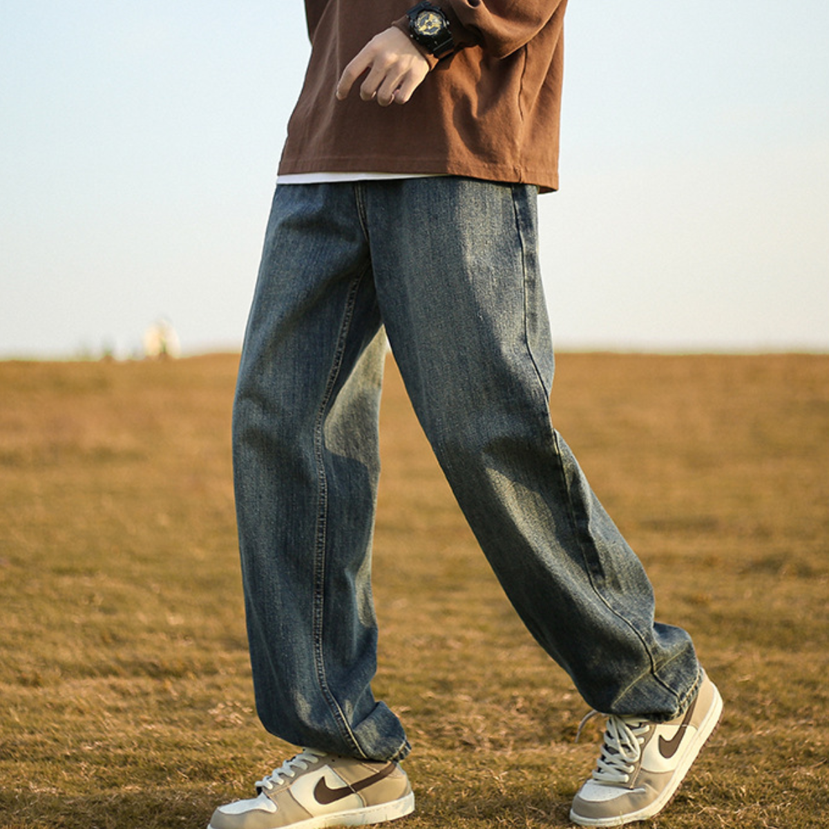 Dusty Frame Loose Denim Pants