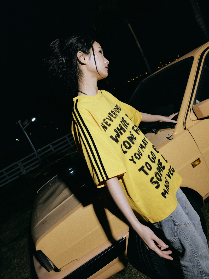 Retro Statement Graphic Sports Tee