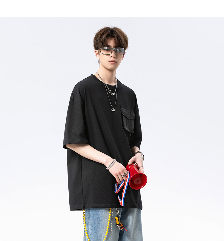 Tech Utility Pocket Oversized Tee