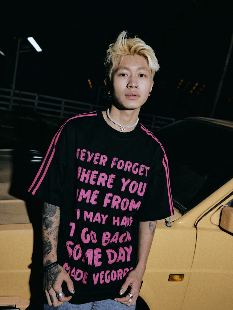 Retro Statement Graphic Sports Tee