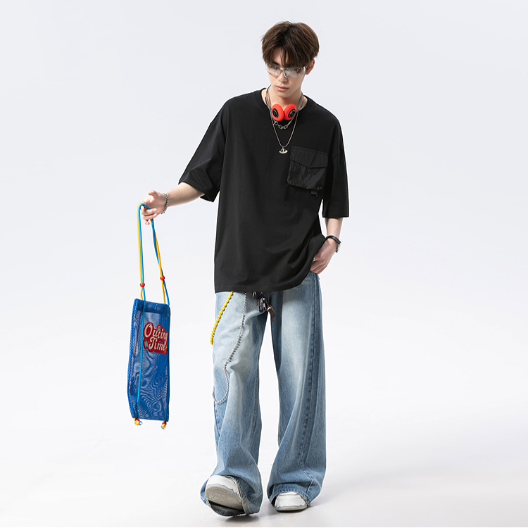 Tech Utility Pocket Oversized Tee