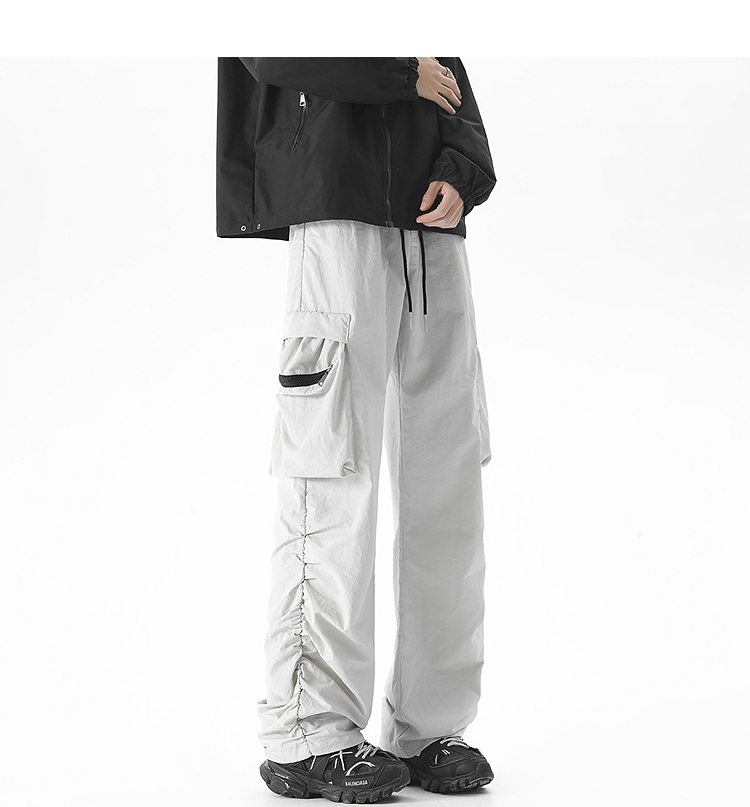 Loose Fit Tech Fabric Cargo Pants