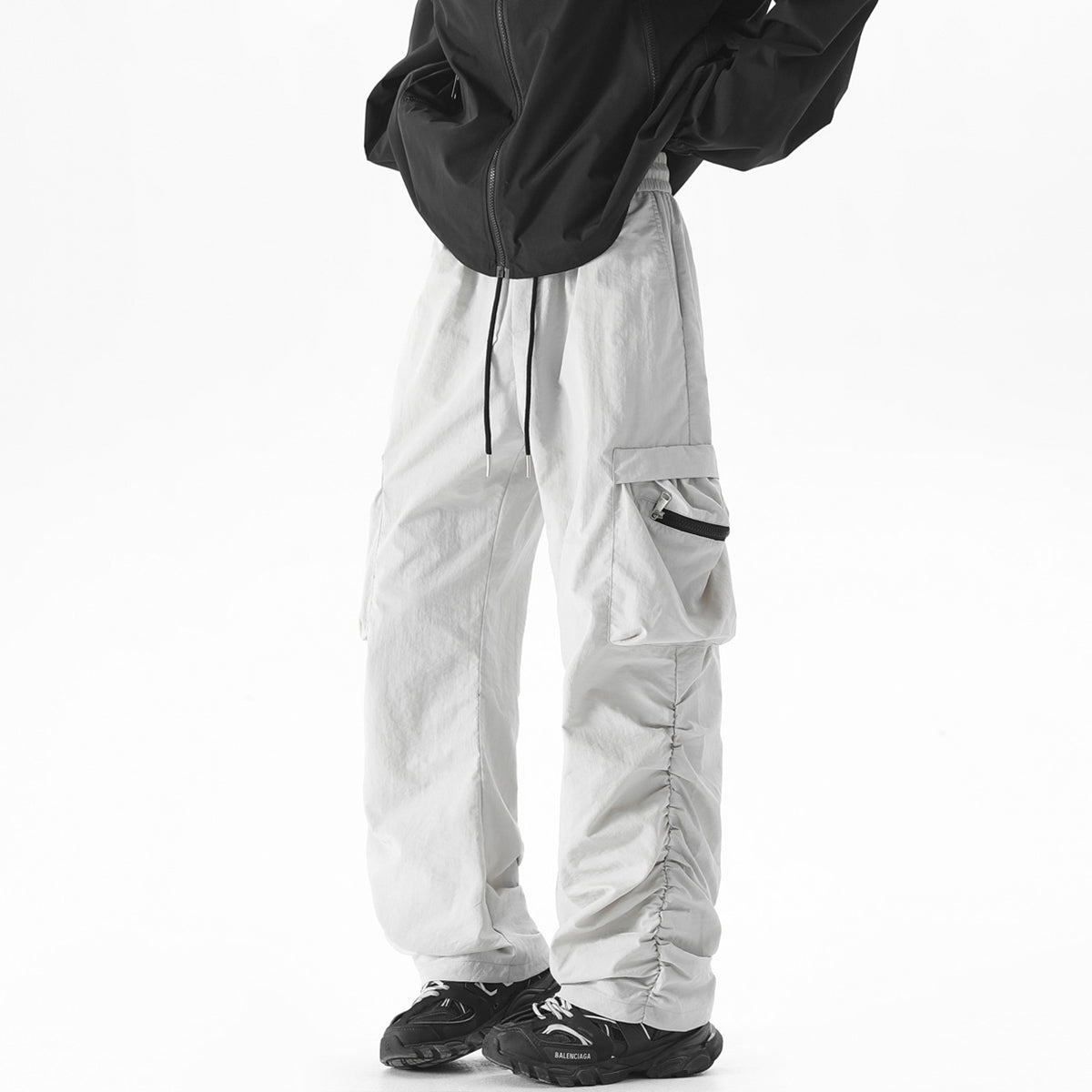 Loose Fit Tech Fabric Cargo Pants